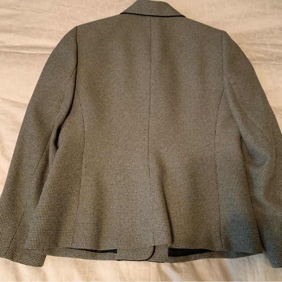 Le Suit Women’s Blazer - Picture 6 of 6